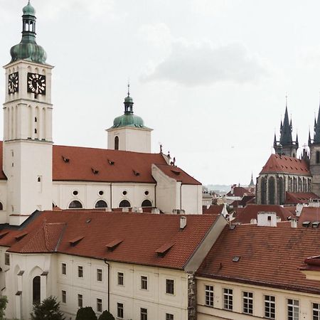Lil Apartment With Tyn Cathedral View, Parking & Ac Prága Kültér fotó